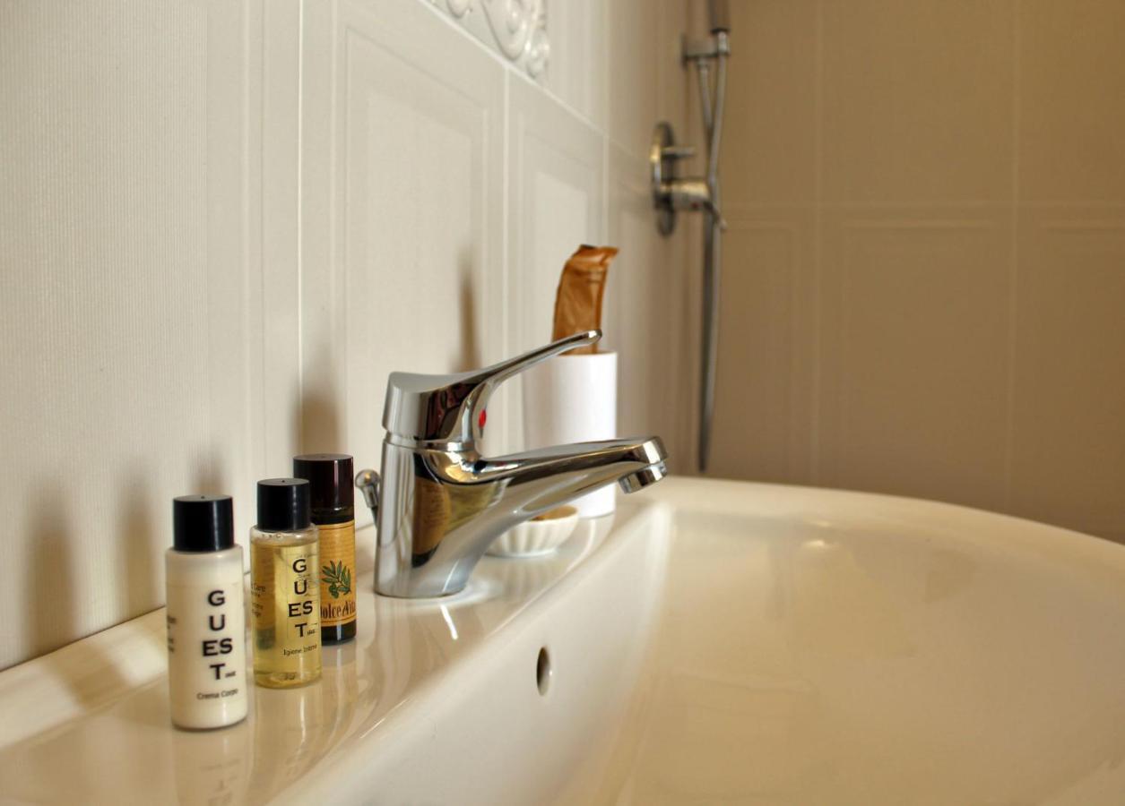 Bed and Breakfast Dimora De Brado Trani Exterior foto