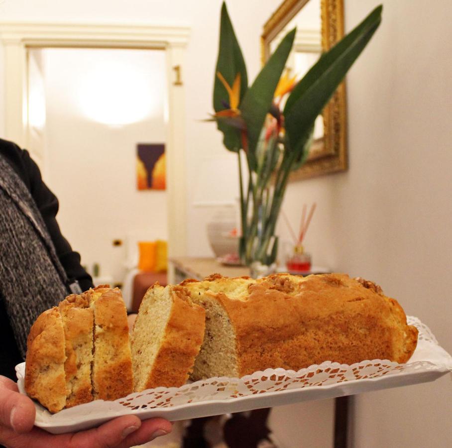 Bed and Breakfast Dimora De Brado Trani Exterior foto